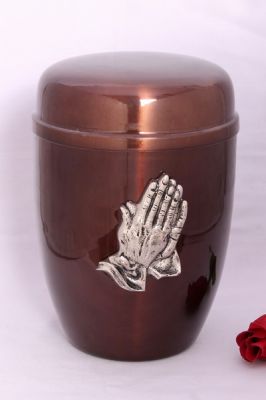 IRON CHEAP URN.
ITEM NO. 6857
DESCRIPTION:- 
SIZE:- 27 CMS.
CAPACITY:-3.50 ML
FINISH:-  BROWN GLOSSY NICKLE PRAYING HAND.
PRICE:-
PACKING:- SINGLE BOX STYRO FOAM UNDER 4 PCS MASTER CARTON

Keywords: ASHES FOR POT