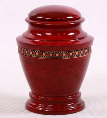 WOOD PET URN
ITEM NO. 7143
DESCRIPTION:-  CLASSIC PET URN
SIZE:- 18X14 CM.
CAPACITY:-  2.00 ML
FINISH:- ROSE WOOD FINISH WITH IVORY DESIGN BAND.
PRICE:-
PACKING:- SINGLE BOX STYRO FOAM UNDER 24 PCS OF MASTER CARTON
Keywords: FUNERAL URN