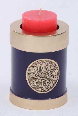 KEEPSAKE CRIMONS ROSE
ITEM NO. 7229
DESCRIPTION:- BRASS TIE LIGHT KEEPSAKE
SIZE:-  11X9 CMS.
CAPACITY:- 0.400 ML
FINISH:-  PURPLE ENAMELED ROUND ENGRAVED  PRINT.
PRICE:-
PACKING :- SINGLE BOX UNDER 12 PCS MASTER CARTON.
Keywords: CANDLE KEEPSAKE